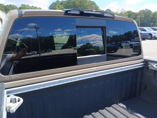 Used 2021  Nissan PRO-4X image 8