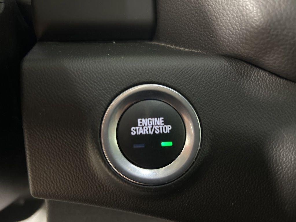 Used 2023 Sterling Metallic GMC SLE image 23