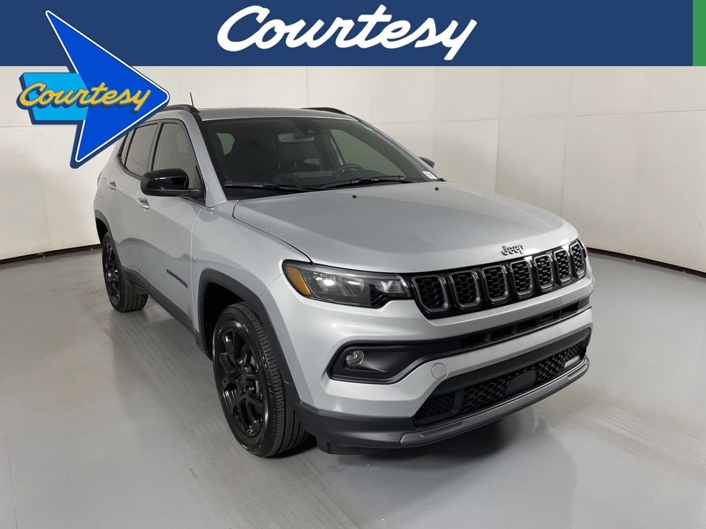 New 2026 Silver Zynith Metallic Clearcoat Jeep Latitude image 1
