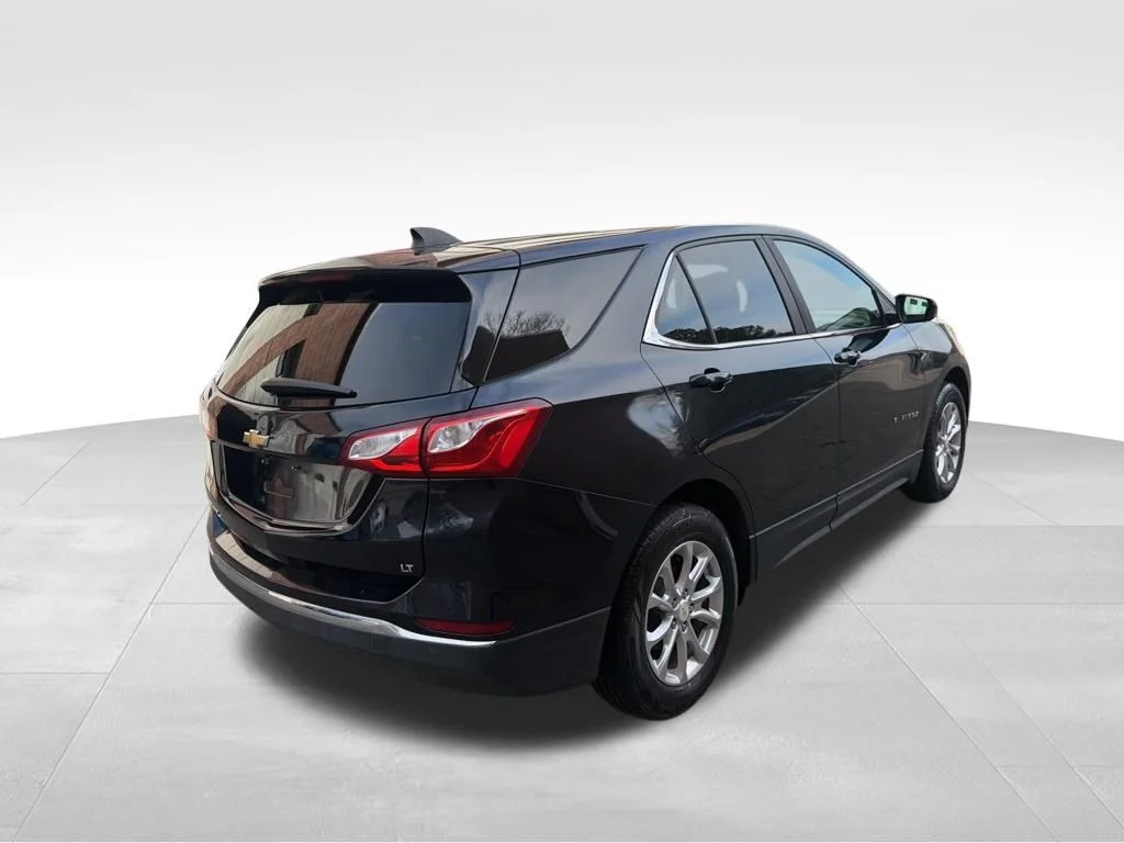 Used 2021 Blue Chevrolet LT image 5