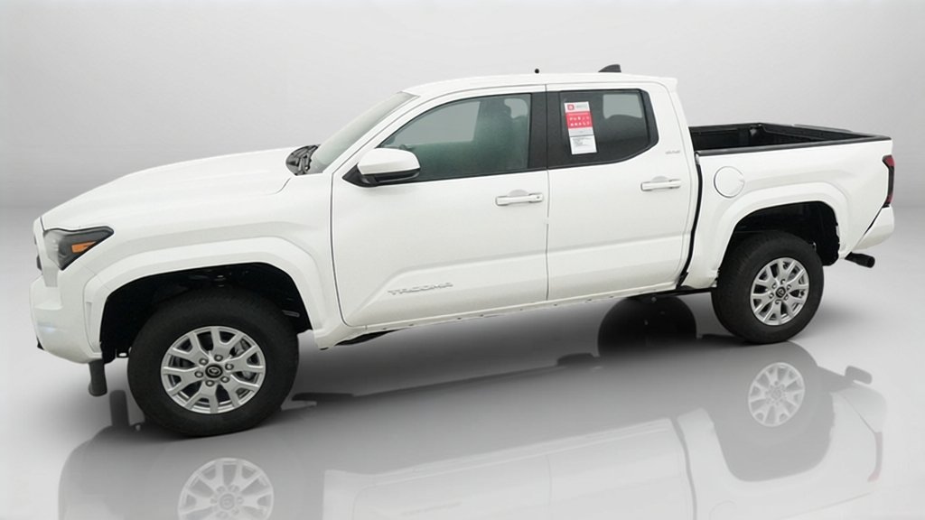 New 2026 Ice Cap Toyota SR5 image 3