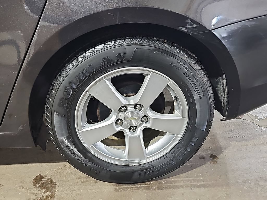 Certified Used 2016 TUNGSTEN METALLIC Chevrolet LT image 37