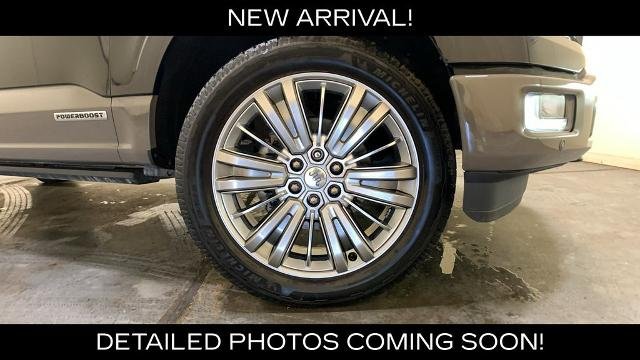 Certified Used 2025 Black Metallic Ford King Ranch image 64