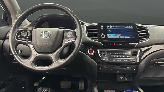 Used 2020 Platinum White Pearl Honda Touring image 12