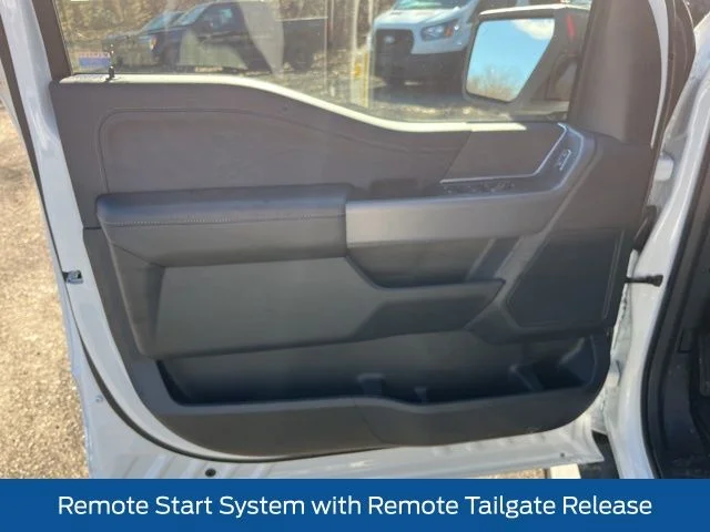 New 2026 Oxford White Ford XLT image 16