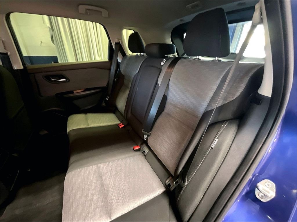 Used 2023 Blue Nissan SV image 15