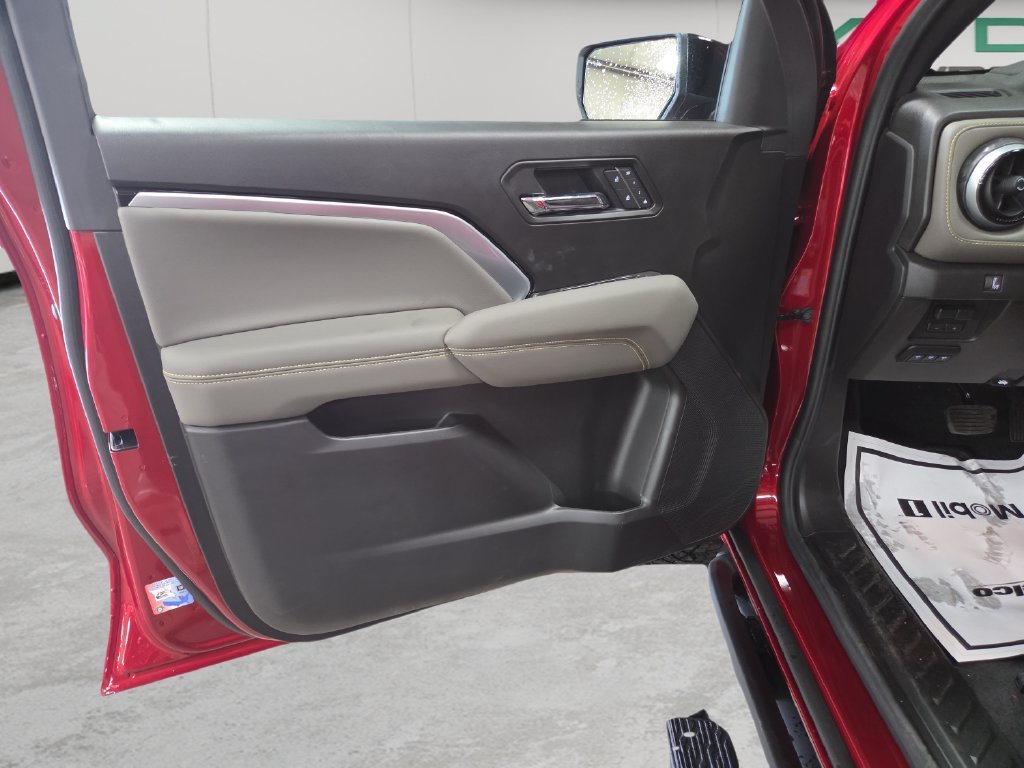 2026 Chevrolet Colorado ZR2 - Photo 13