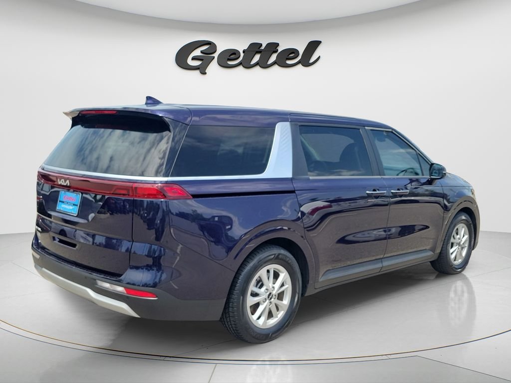 Certified Used 2024 Blue Kia LX image 5