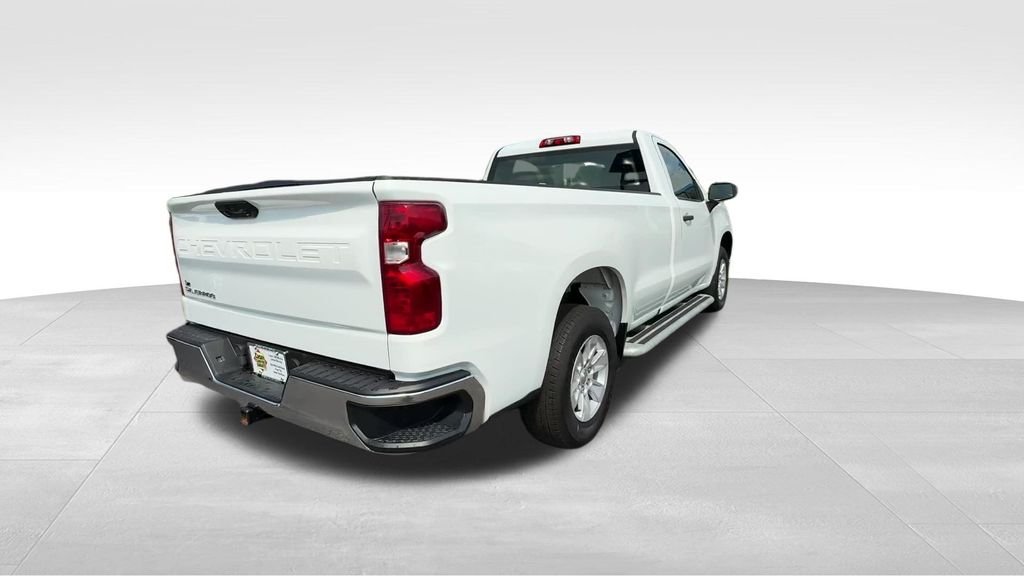 Used 2024 White Chevrolet WT image 8
