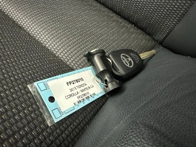 Used 2015 White Toyota S Plus image 33