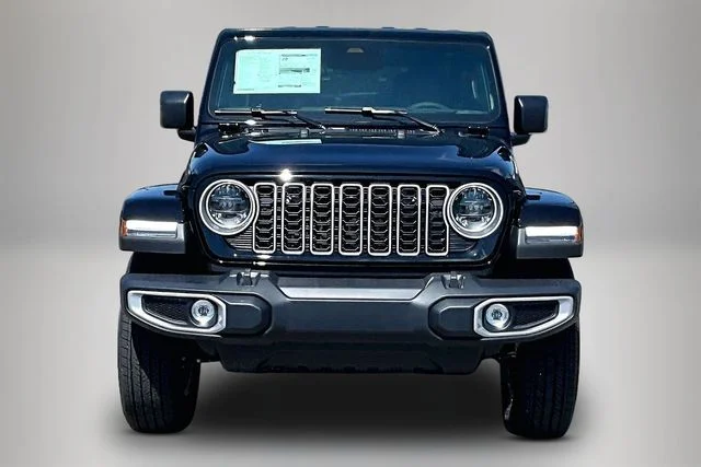 New 2026 Black Clear-Coat Exterior Paint Jeep Sahara image 2