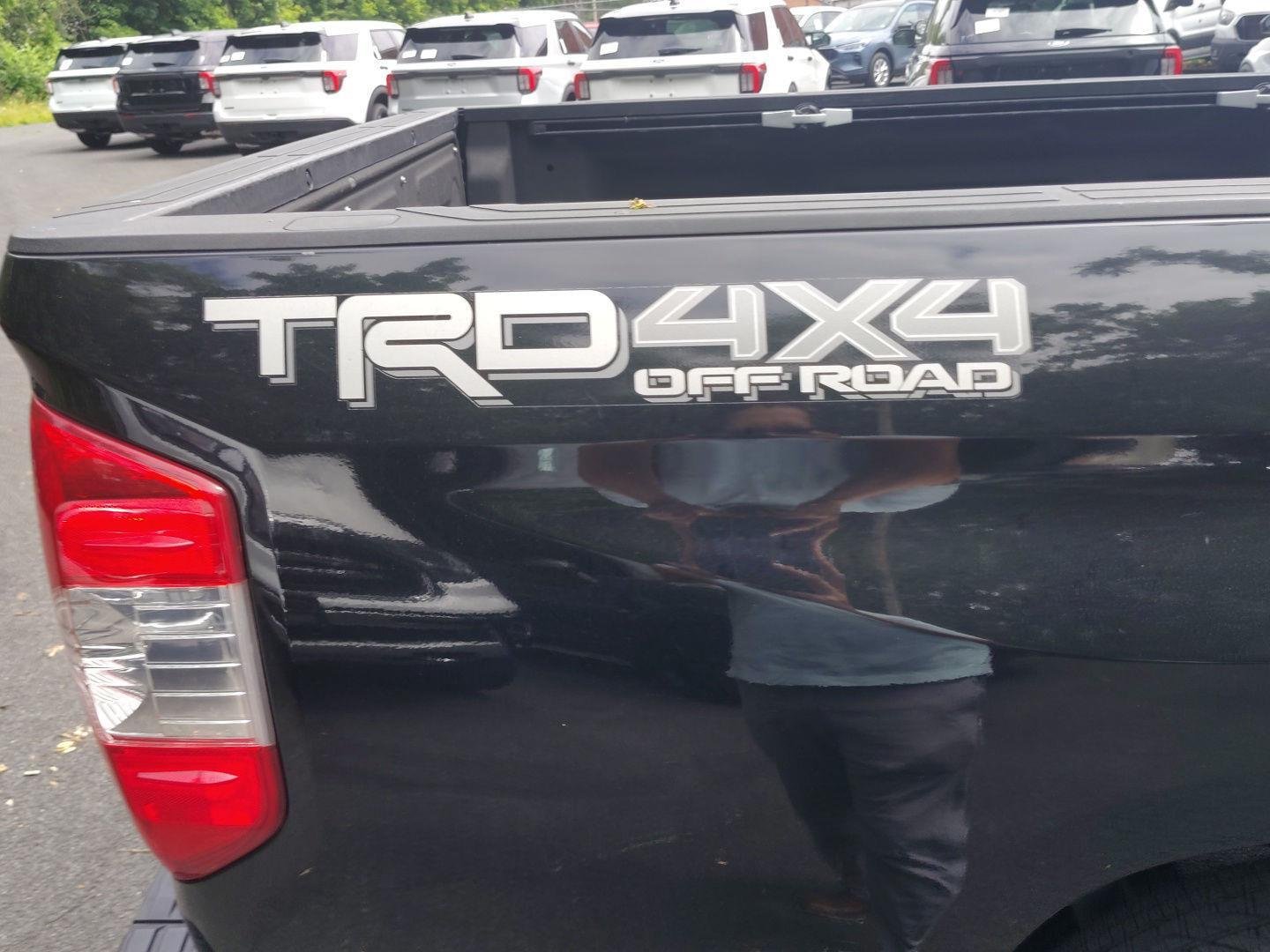 Used 2015 Attitude Black Metallic Toyota LTD image 14