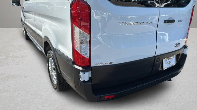 Used 2025  Ford XL image 45