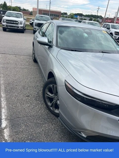 Used 2024 Silver Honda EX image 2