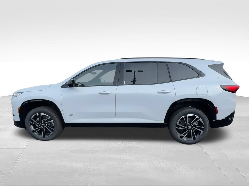 New 2026 Iridescent White Tricoat Buick Sport Touring image 5