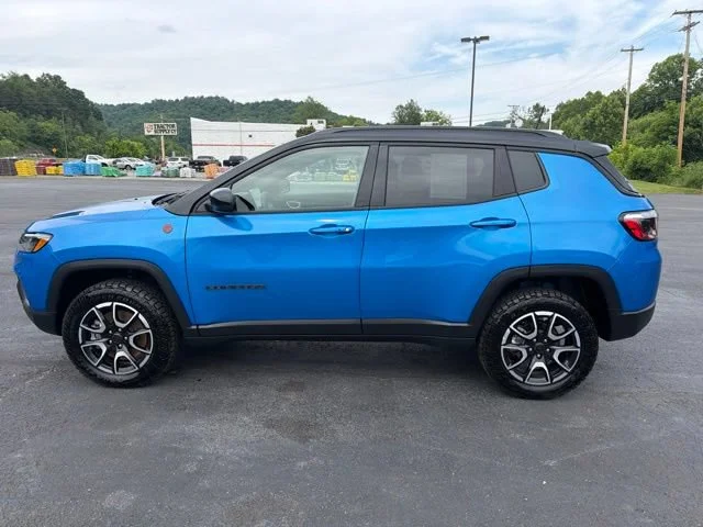 Used 2025 Blue Jeep Trailhawk image 10