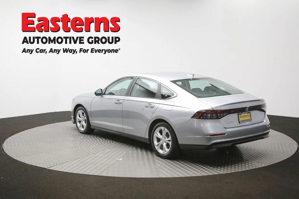 Used 2025 Silver Honda LX image 63