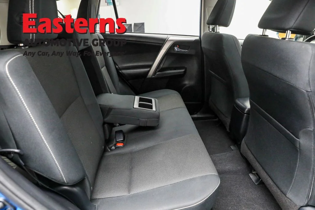 Used 2017 Blue Toyota XLE image 21