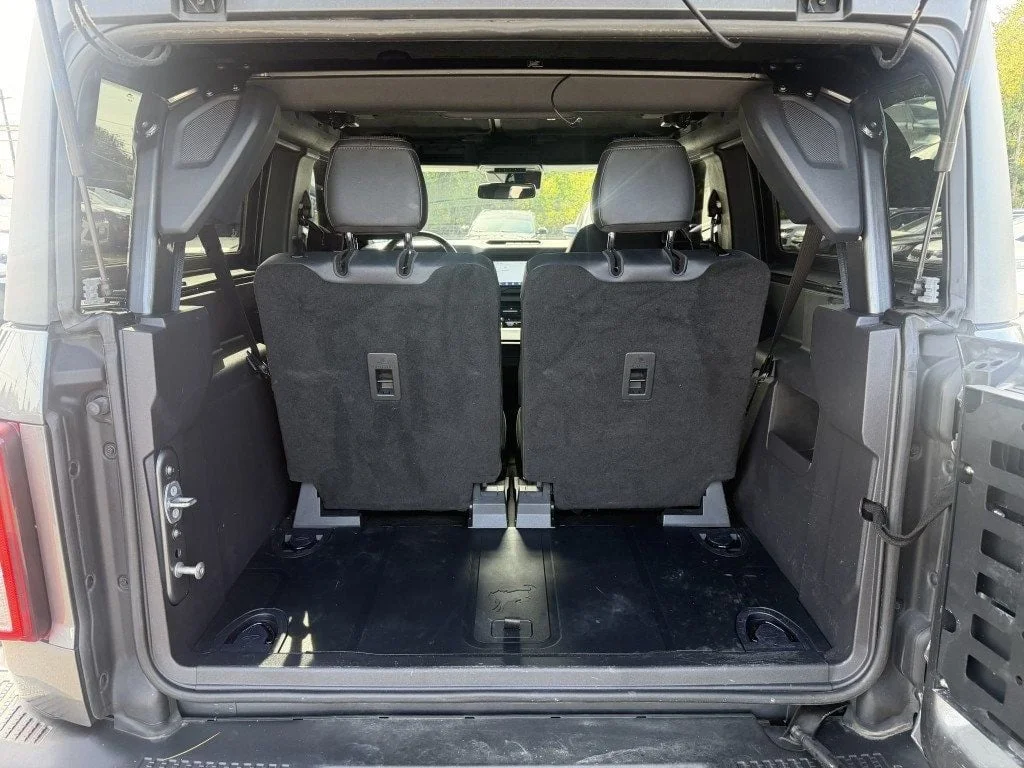 Used 2022 Carbonized Gray Metallic Ford  image 5