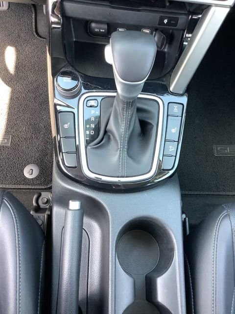 Used 2022 Black Kia EX image 30