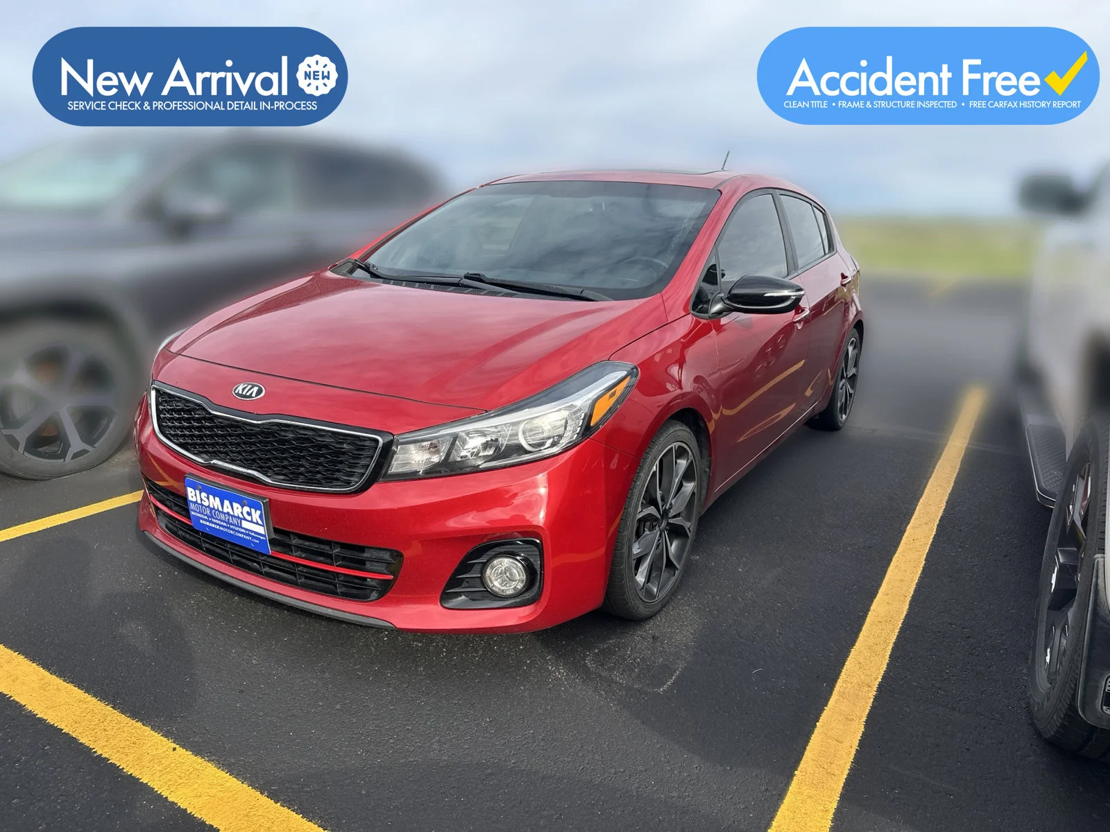 Used 2017 Red Kia SX image 1