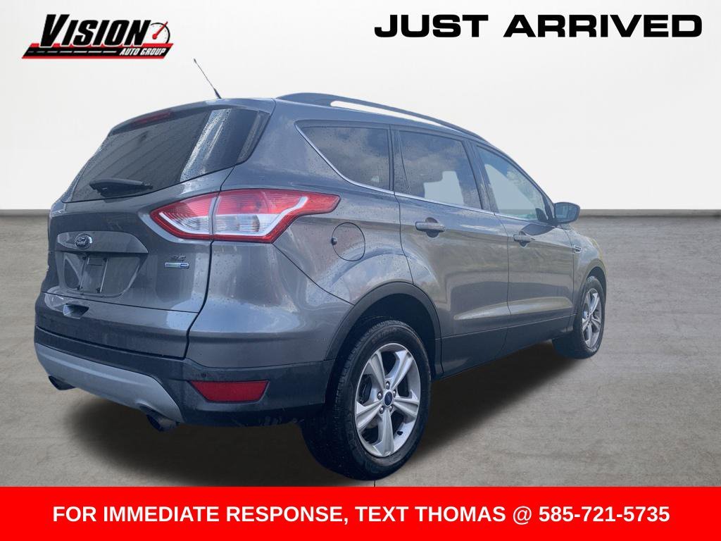 Used 2014 Gray Ford SE image 3