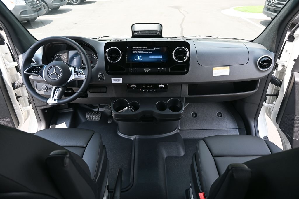 2025 Mercedes-Benz Sprinter Cargo Van Base - Photo 24