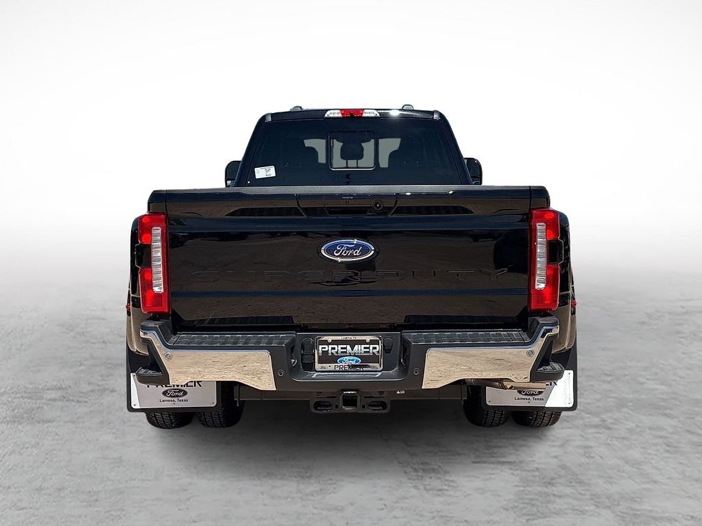 New 2026 Agate Black Metallic Ford F-350® Lariat® image 9