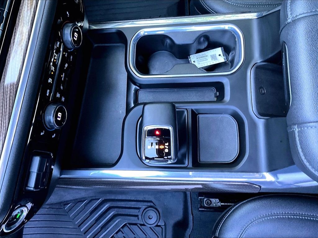 Used 2022 Gray Chevrolet RST image 19