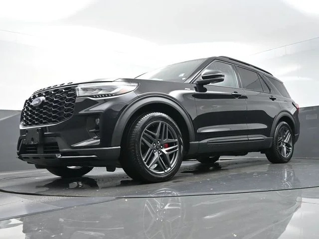 Used 2025 Black Ford ST-Line image 33