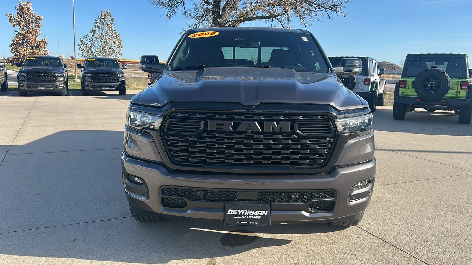 New 2026 Granite Crystal Metallic Clear-Coat Exterior Paint RAM Big Horn/Lone Star image 8