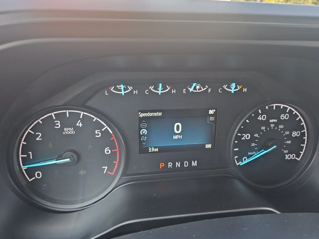 New 2027 Oxford White Ford F-250® XLT image 8
