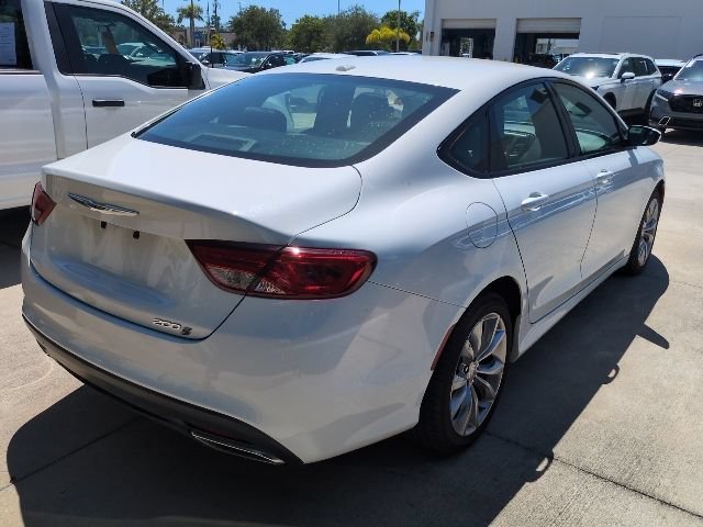 Used 2015 Chrysler 200 S with VIN 1C3CCCBG9FN517457 for sale in Sarasota, FL