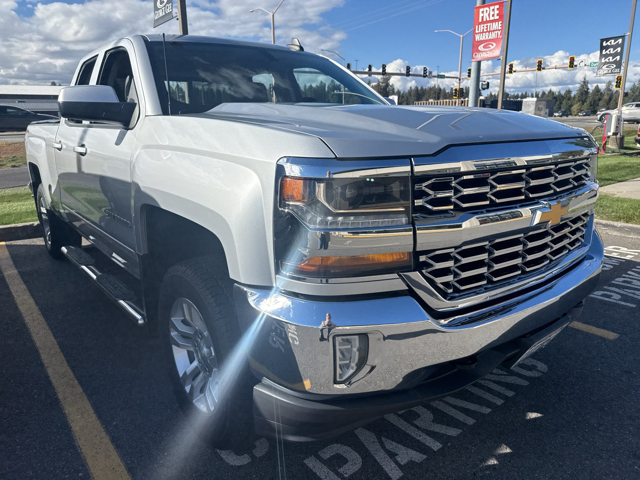 Used 2017 Silver Ice Metallic Chevrolet LT image 2