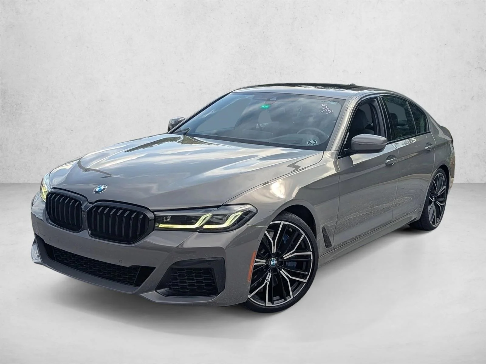 2022 BMW 5 Series M550i xDrive Sedan's photo