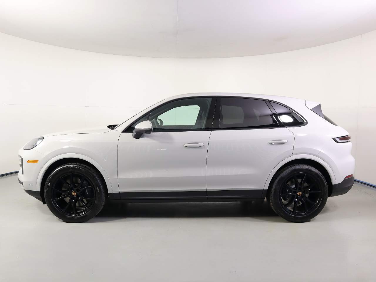 New 2026 Chalk Porsche  image 2