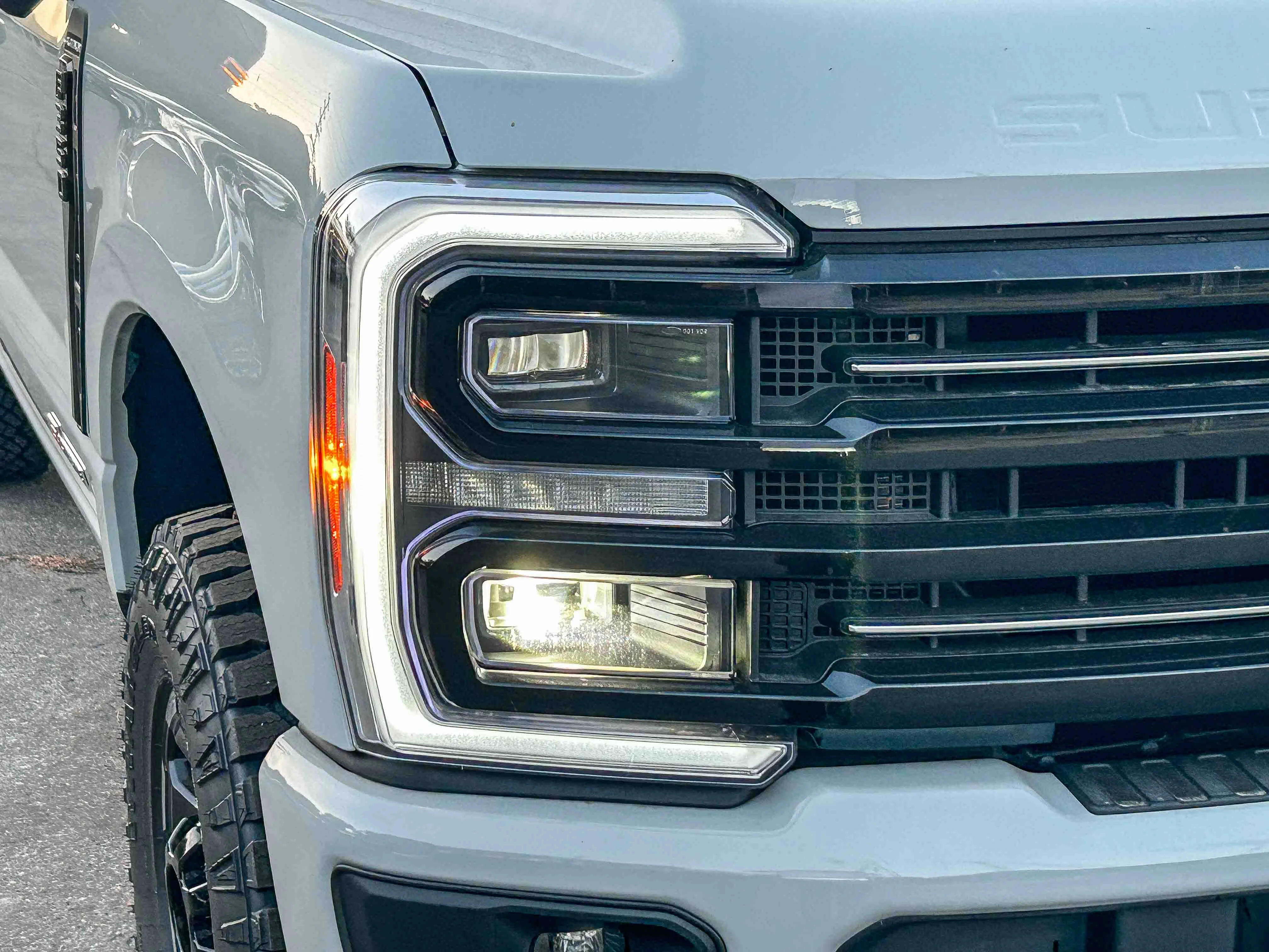 New 2026 Avalanche Ford F-350® Platinum® image 4