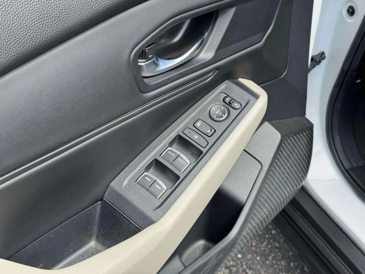 2023 Honda Accord EX - Photo 21