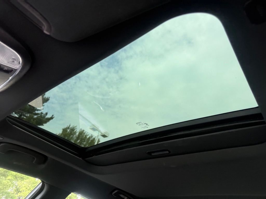 Used 2023 Green Dodge R/T Scat Pack image 36