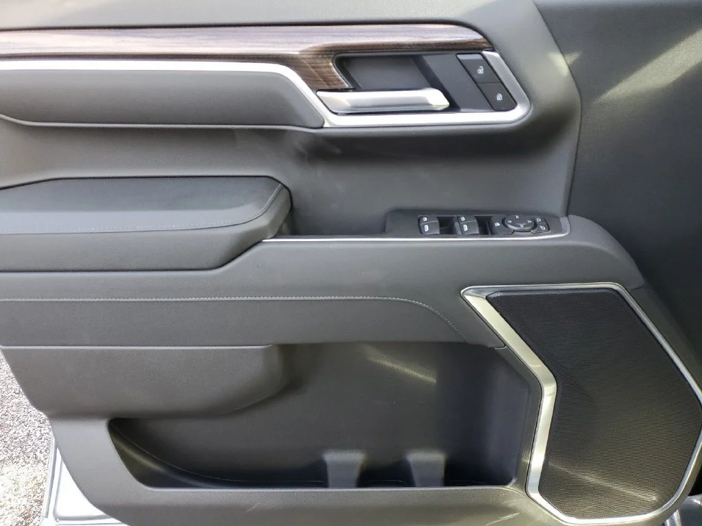 New 2026 Sterling Gray Metallic Chevrolet RST image 22