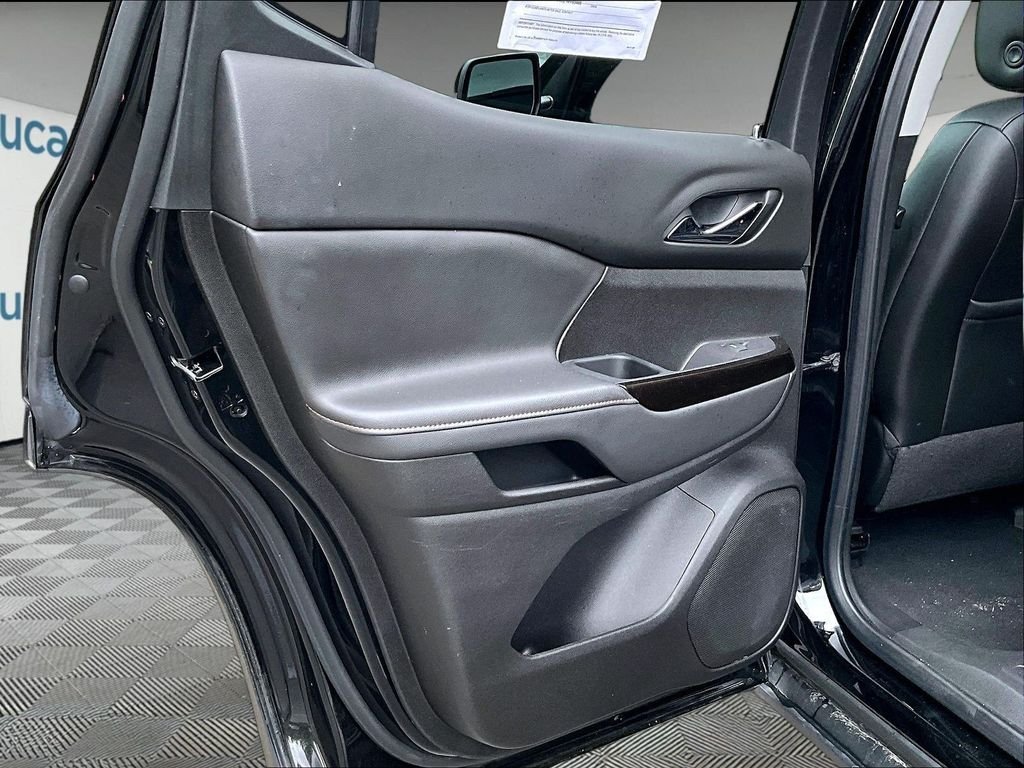 Used 2023 Black GMC AT4 image 20