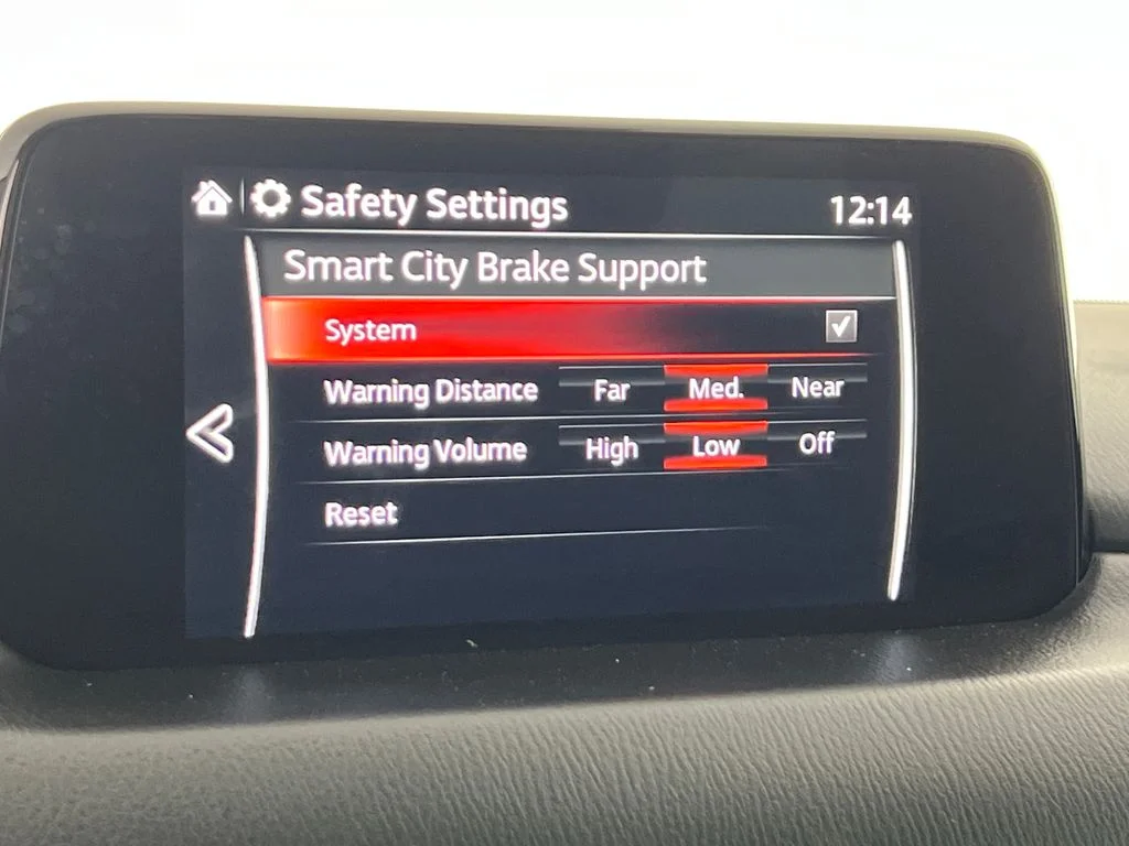 Used 2019 Silver Mazda Sport image 35