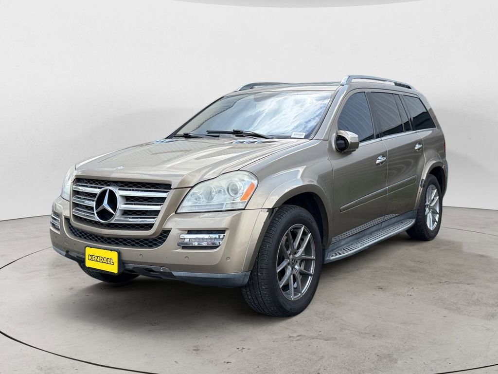 2010 Mercedes-Benz GL-Class GL550's photo