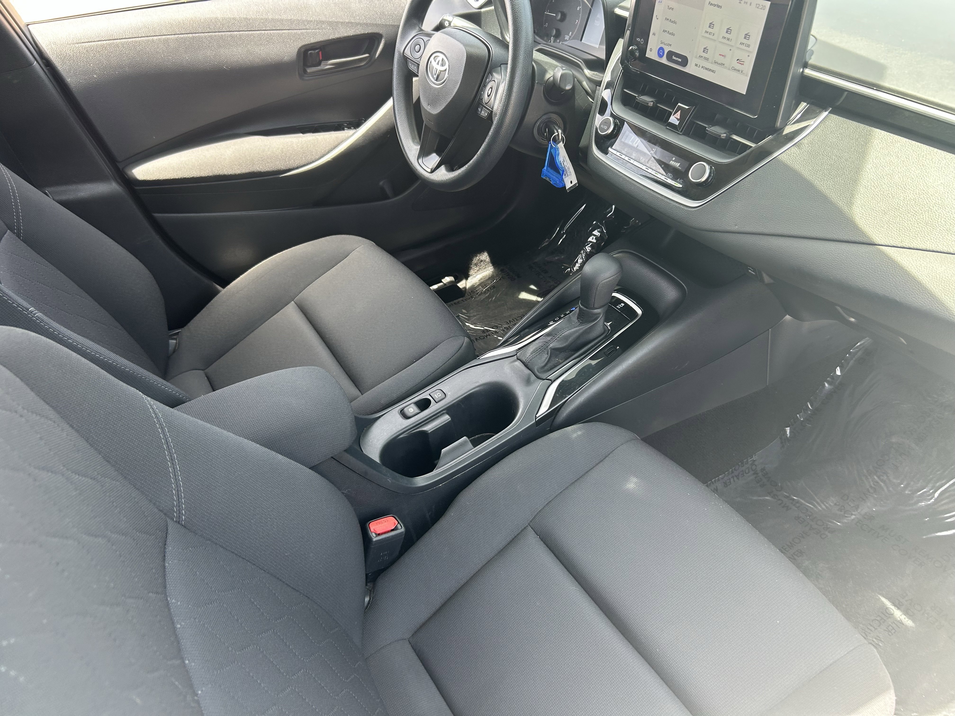 2023 Toyota Corolla LE - Photo 12