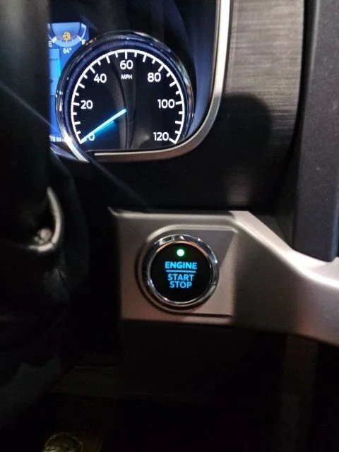 Used 2023 Black Ford XLT image 23