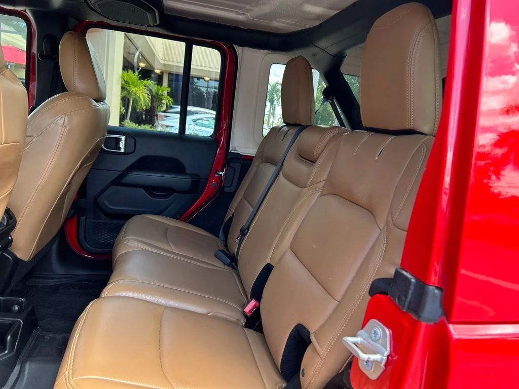 Used 2021 Red Jeep Unlimited Sahara image 14