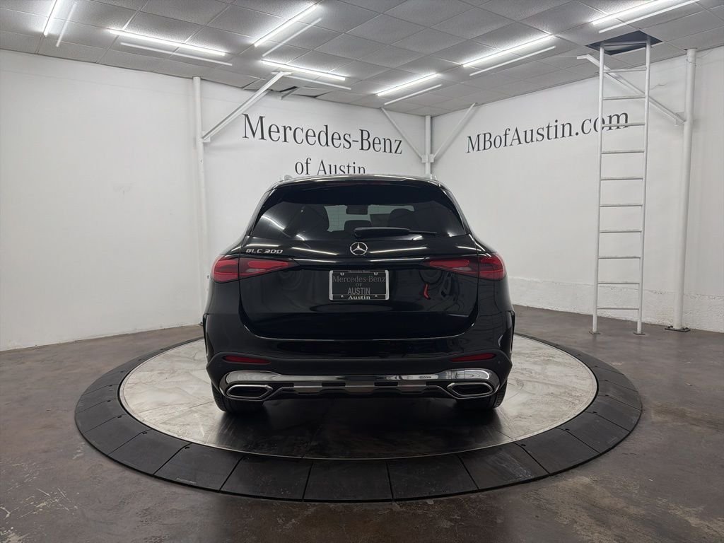 Used 2026 Black Mercedes-Benz GLC 300 image 6