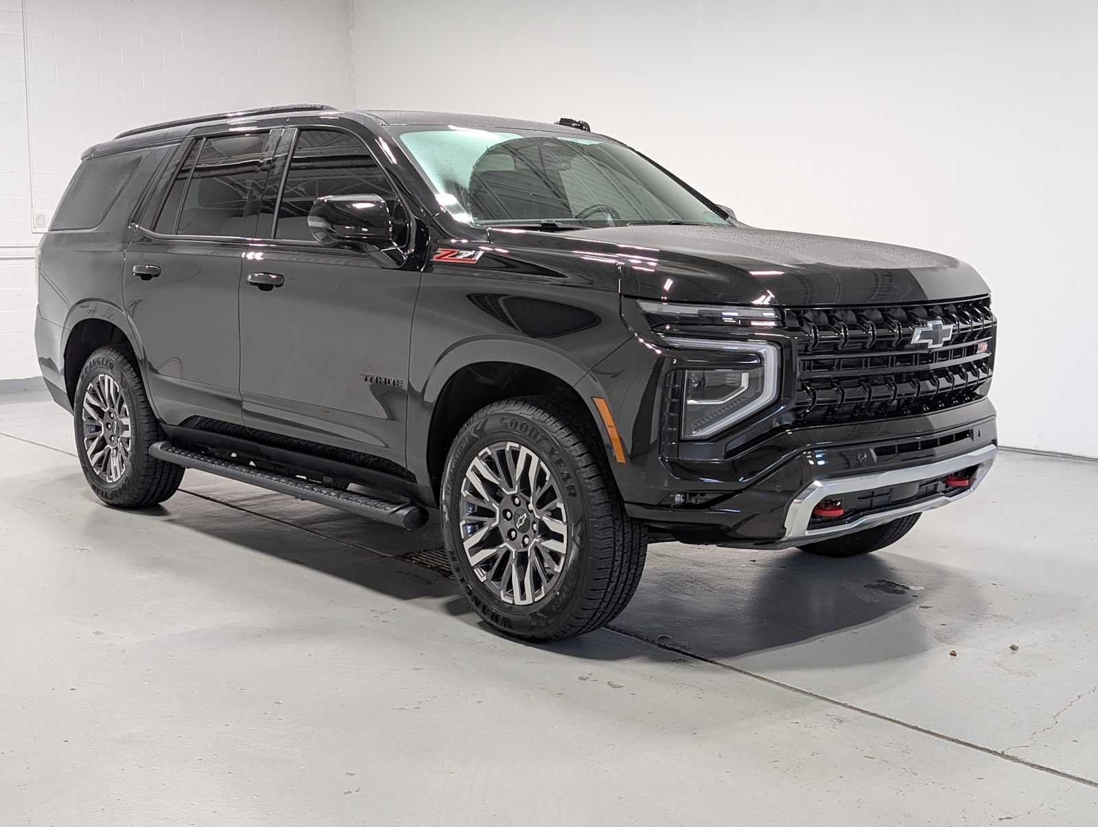 2025 Chevrolet Tahoe Z71 - Photo 6