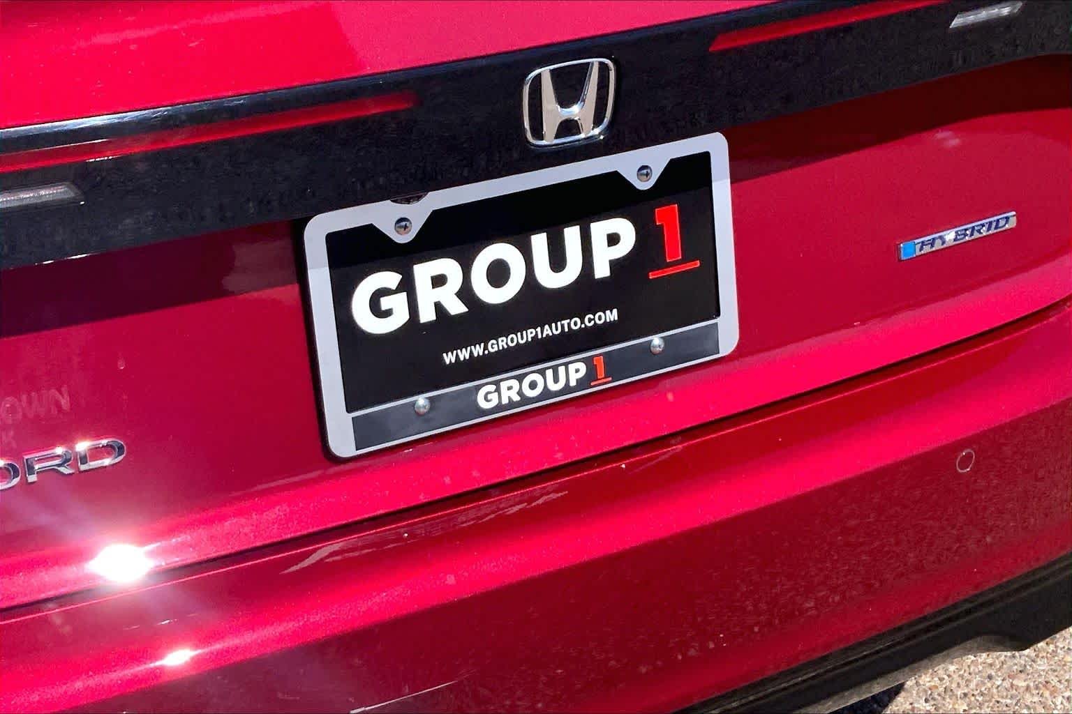 Used 2026 Radiant Red Metallic Honda EX-L image 31