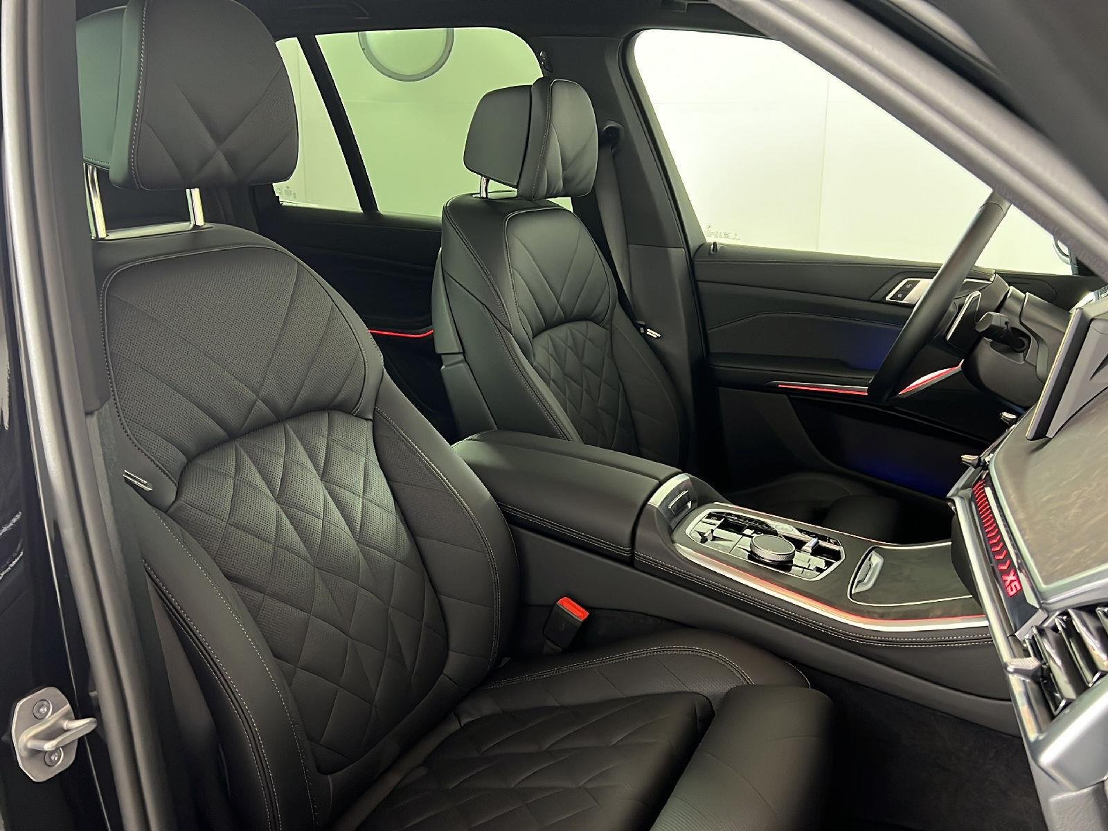 New 2026 Black Sapphire Metallic BMW xDrive50e image 22